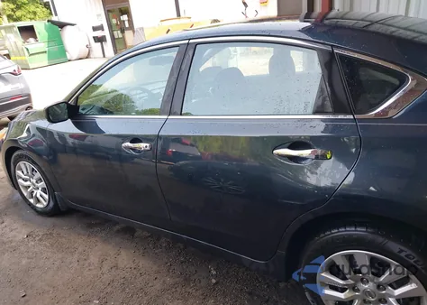 2016 Nissan Altima 2.5/S/Sv/Sl/Sr из США, поврежденный, VIN 1N4AL3AP3GC217730